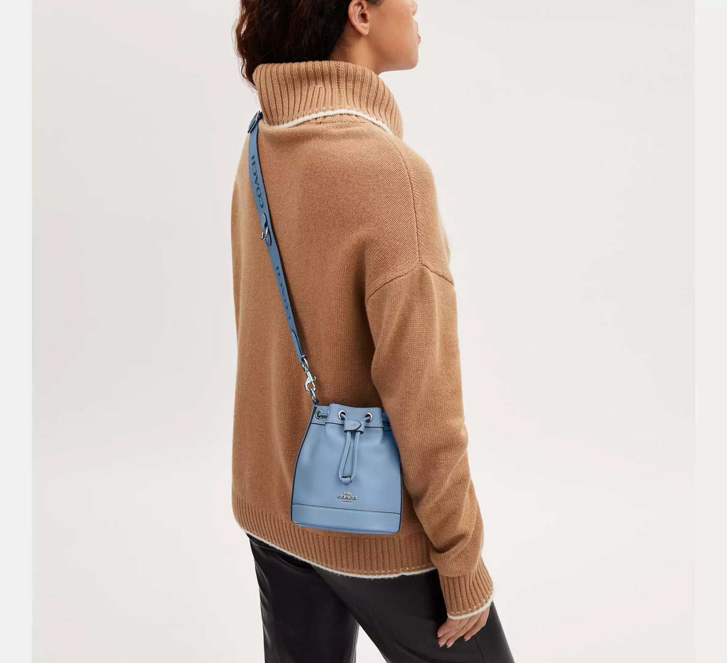Mini bucket bag